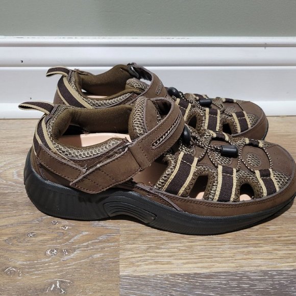 orthofeet carnegie walking shoe